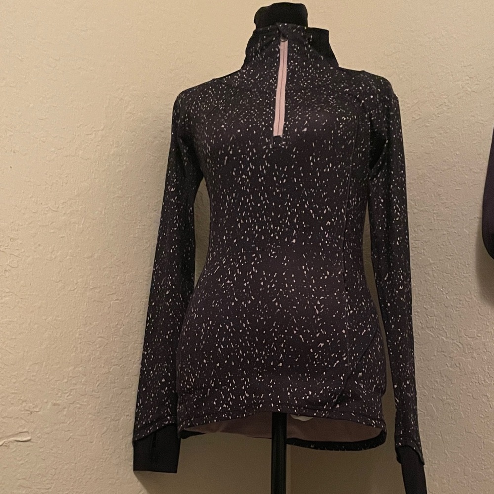 Lululemon Go The Distance 1/2 Zip Butterfly Texture Mink Berry Black pullover